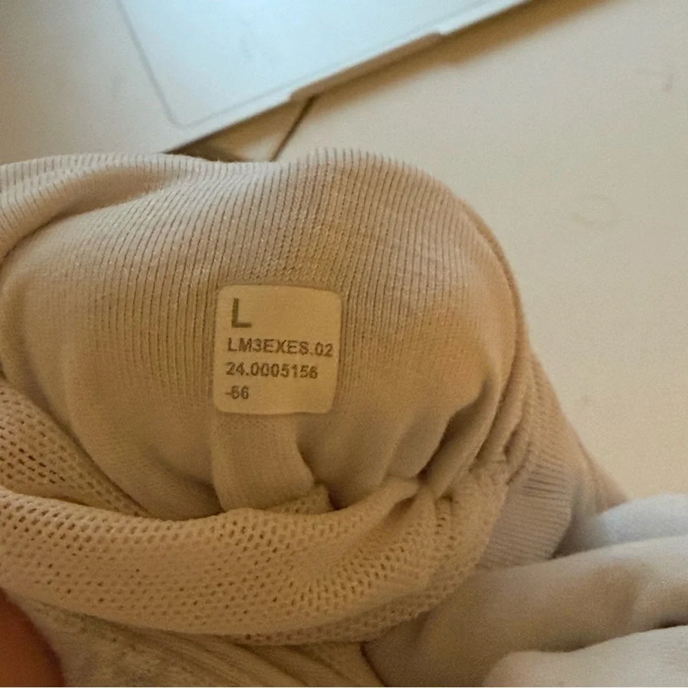 Lululemon Steady State Hoodie - Picture 6 of 6